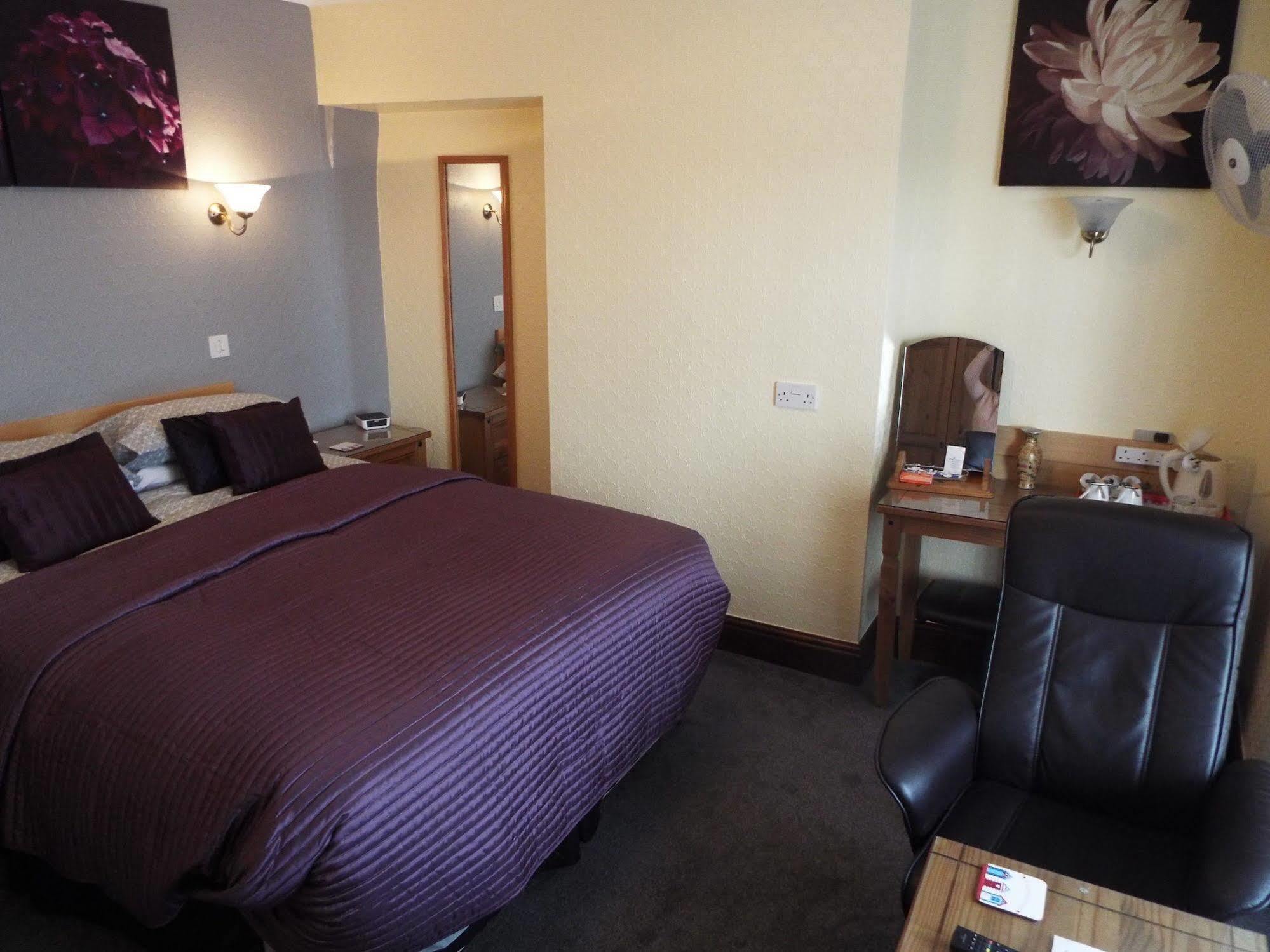 Maluth Lodge Great Yarmouth Eksteriør bilde